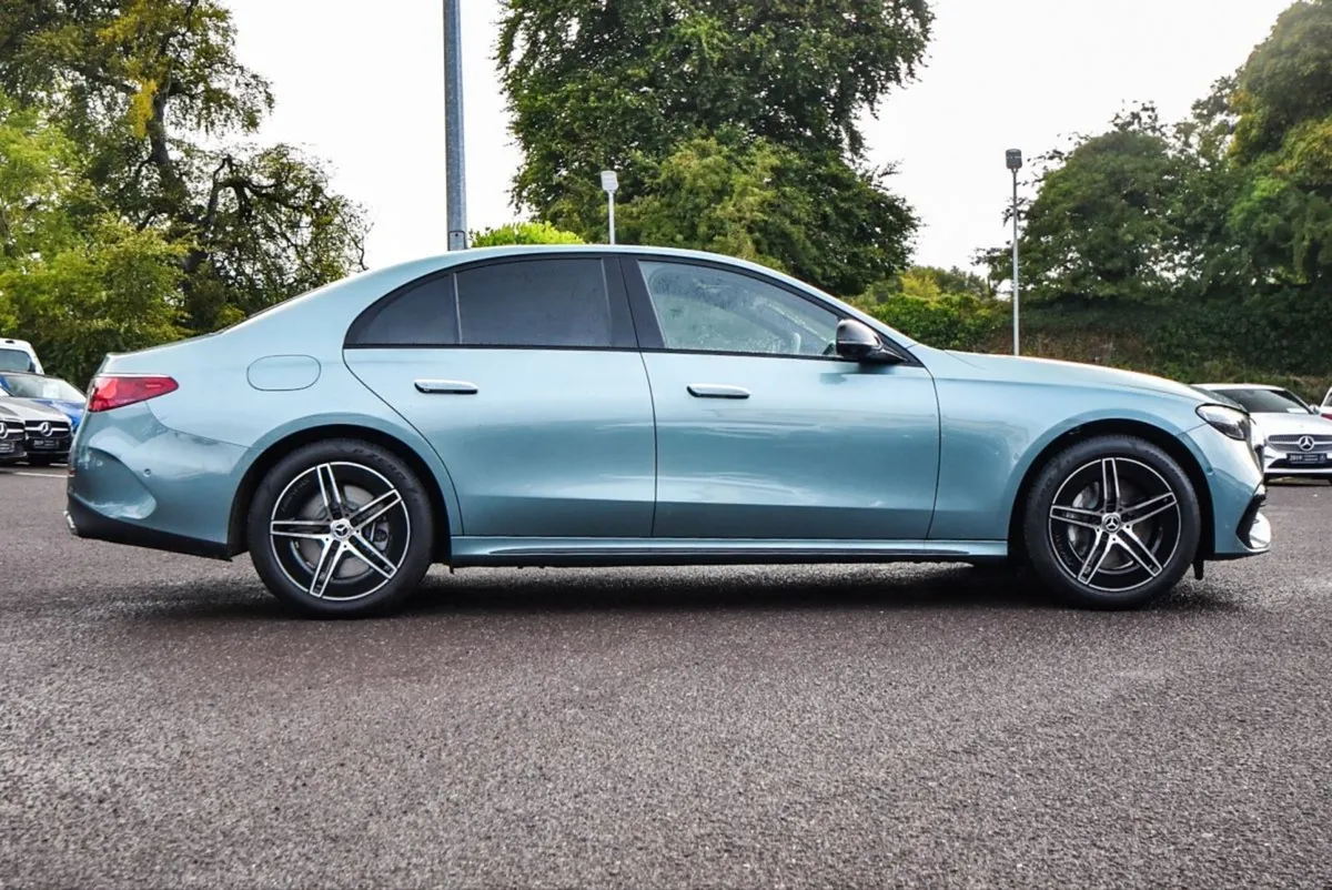 Mercedes-Benz E-Class E300de AMG Plus Night Pack - Image 3