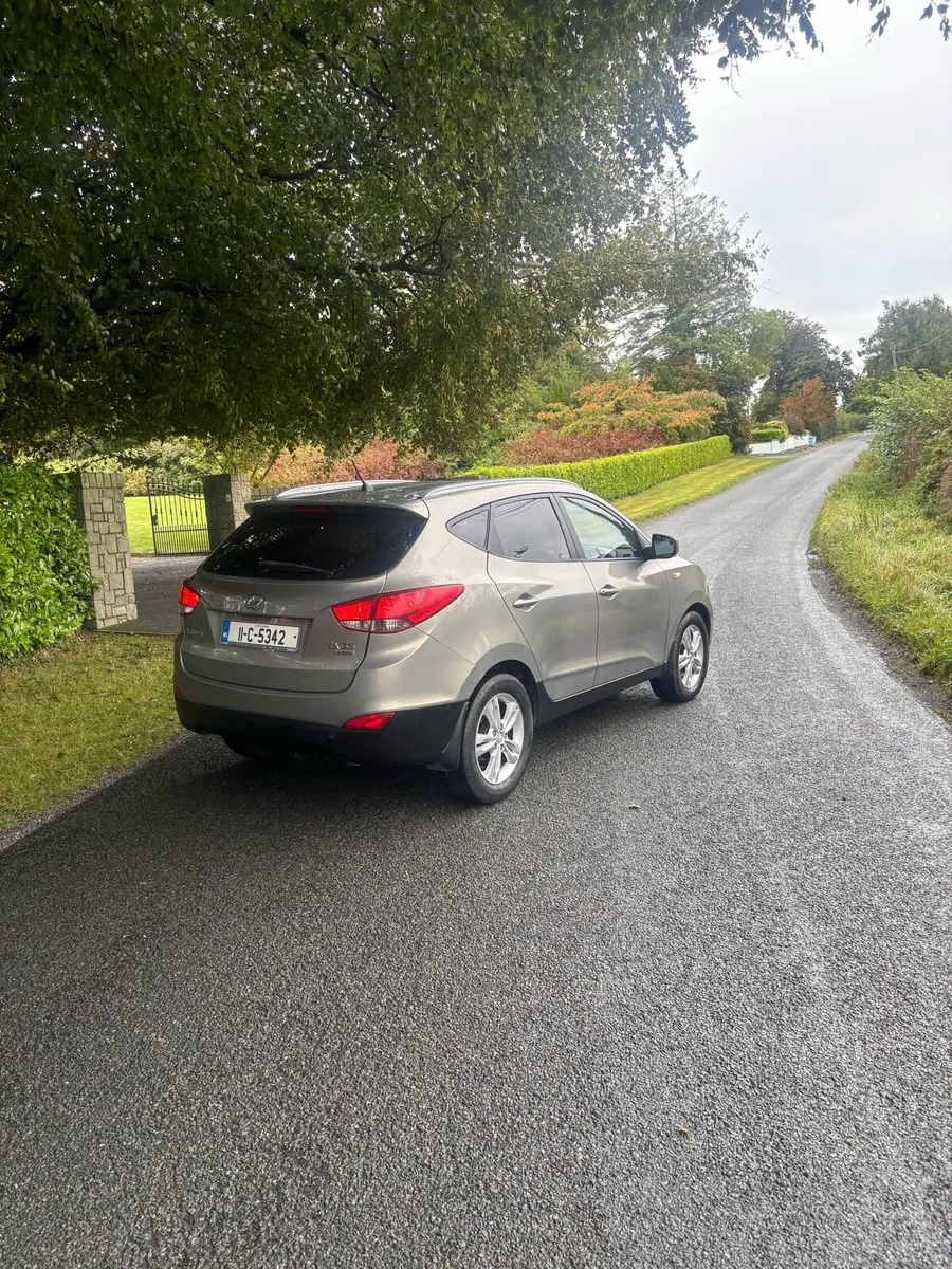 Hyundai ix35 - Image 1