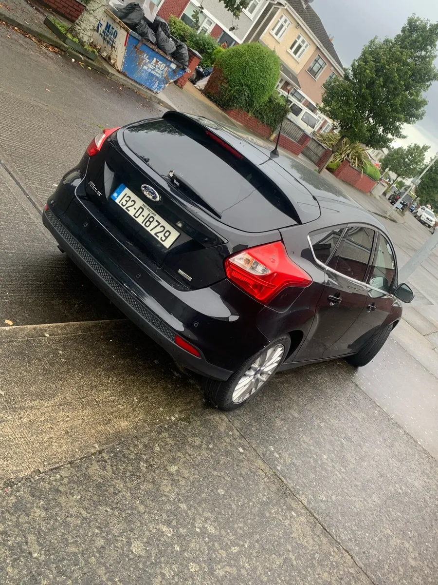 Ford Focus - Image 2