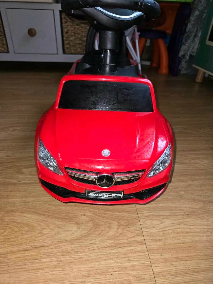 Mercedes-Benz C-Class Car Push-Along Ride On - Image 2