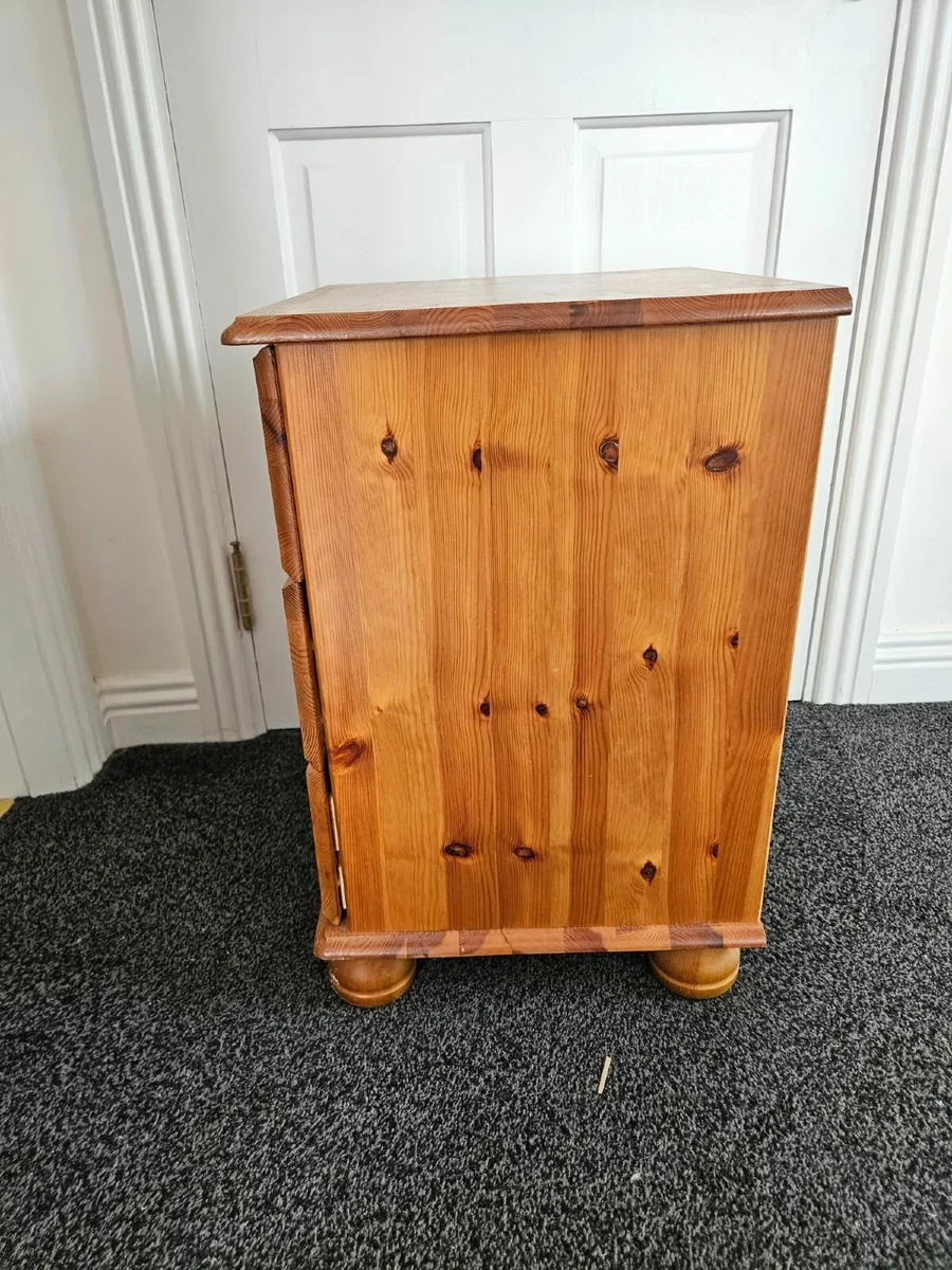 Bedside lockers - Image 3