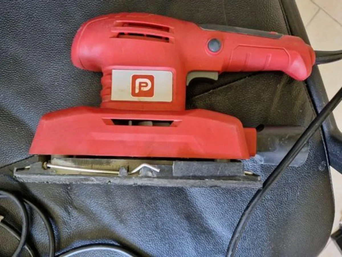 Performance Power Electric 13 sheet Sander - Image 3