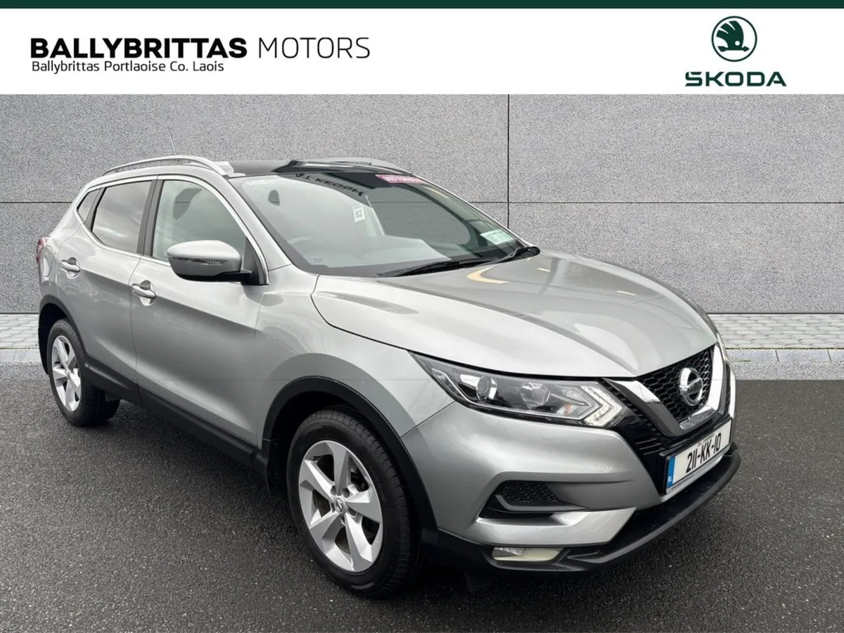 Nissan QASHQAI 1.5 DSL DCT Auto SE - Image 1