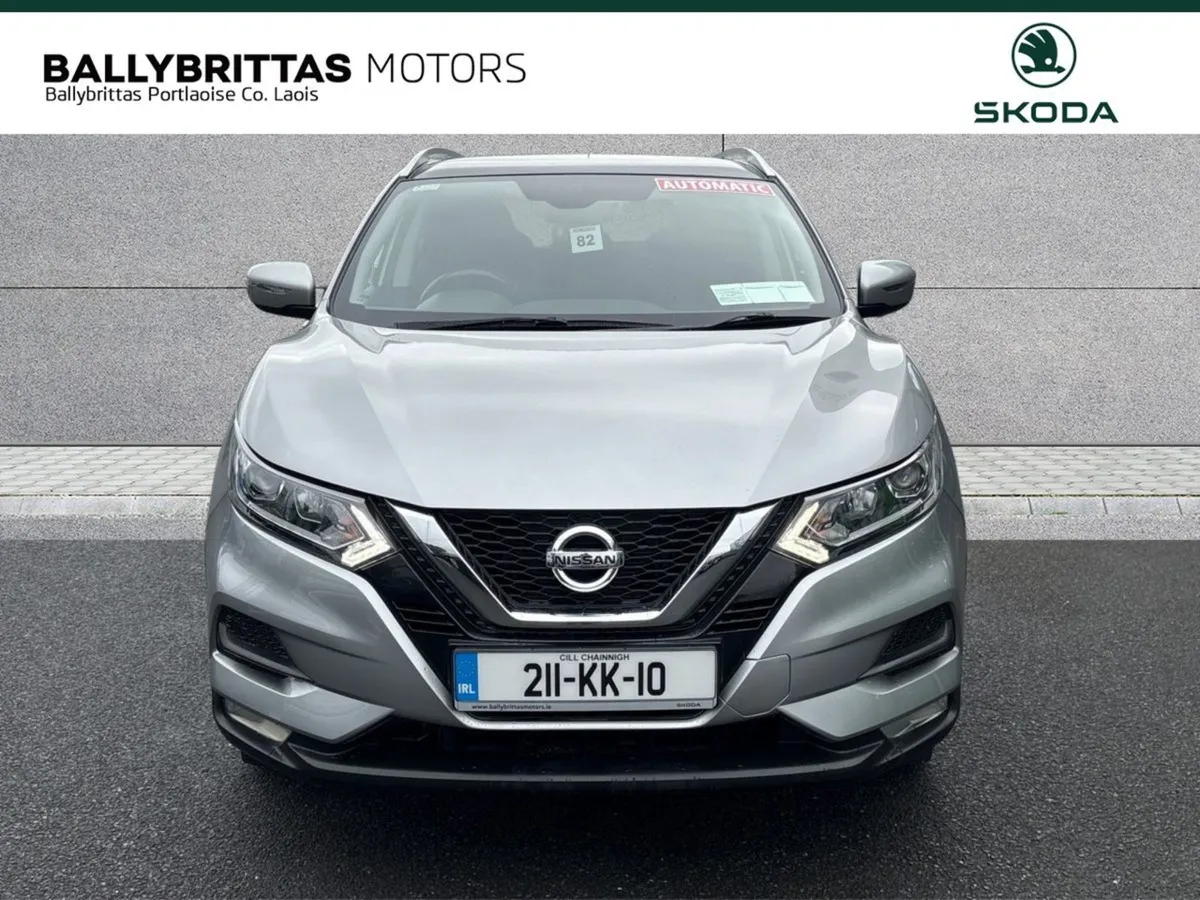 Nissan QASHQAI 1.5 DSL DCT Auto SE - Image 3