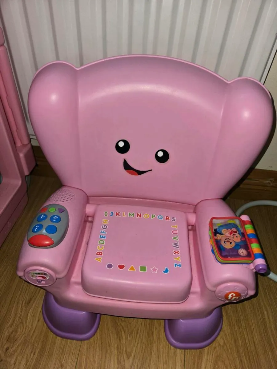 Fisher-Price Laugh & Learn Smart Stages Chair Pink