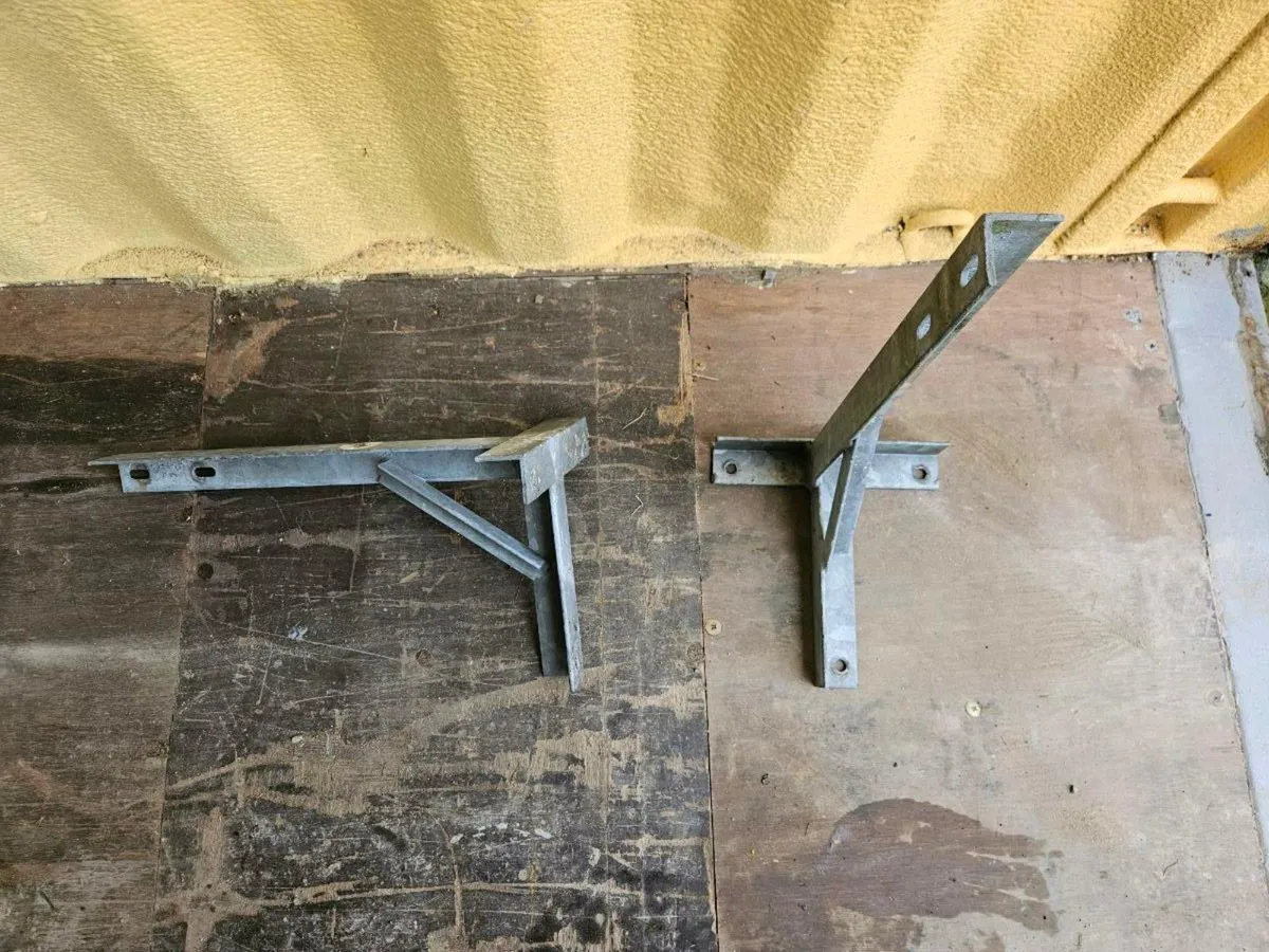 Galvanised Brackets - Image 1