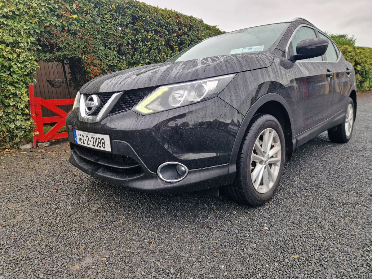 Nissan Qashqai SV 1.2 PETROL 2016 - Image 2