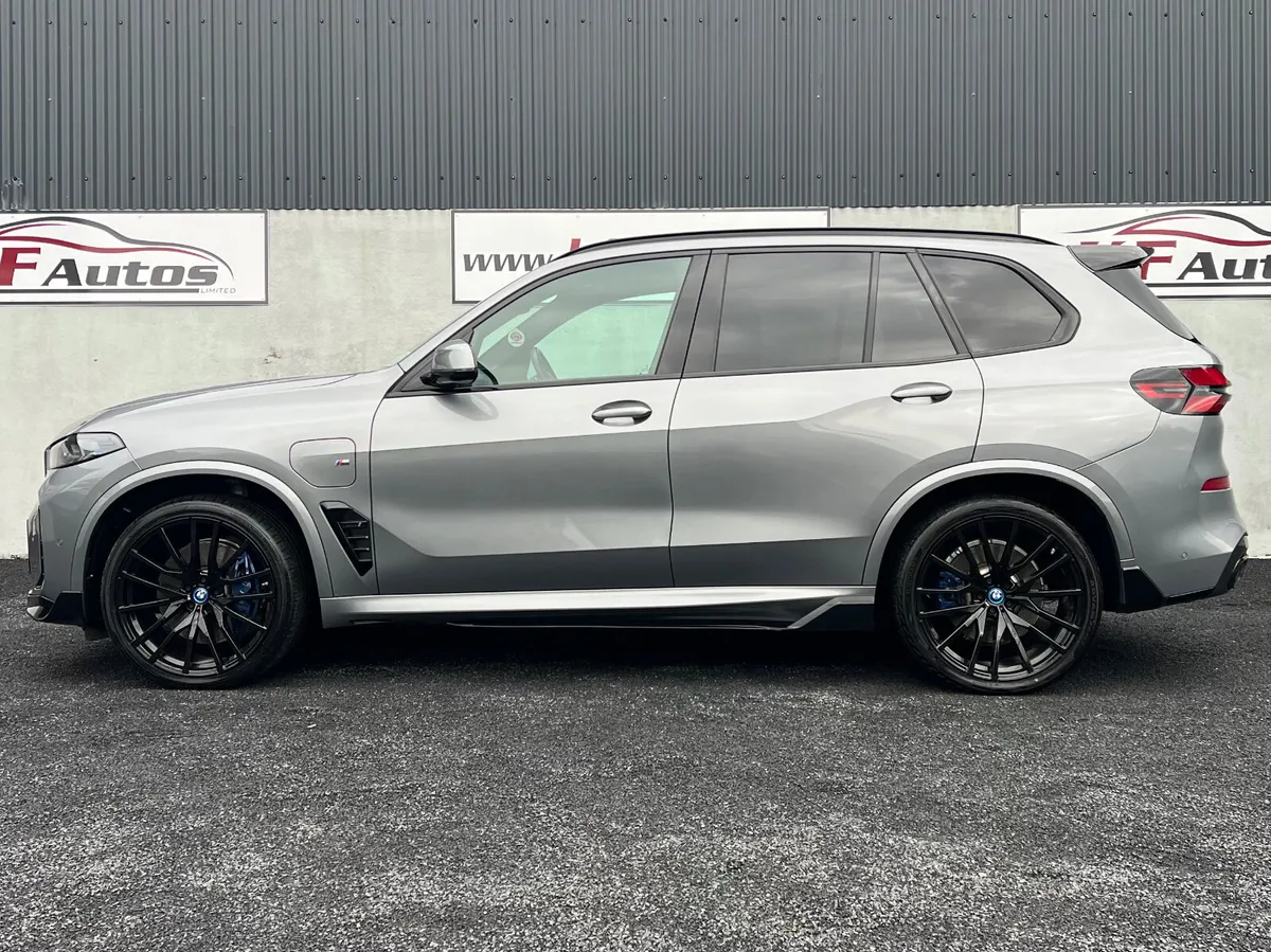 BMW X5 G05 xDrive50 M Sport PHEV 483bhp 5dr Auto - Image 4