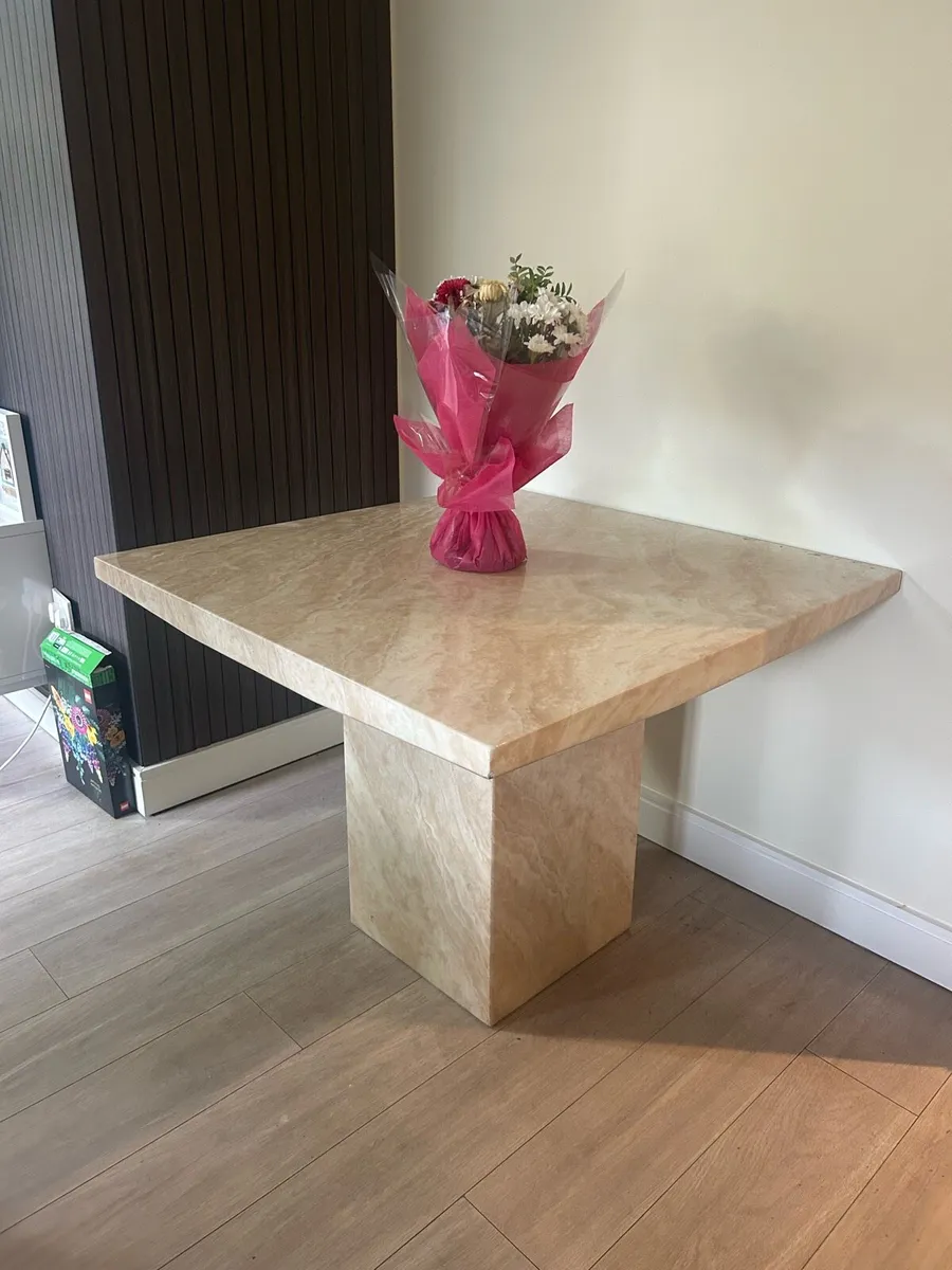 Coffee table and dining table - Image 2
