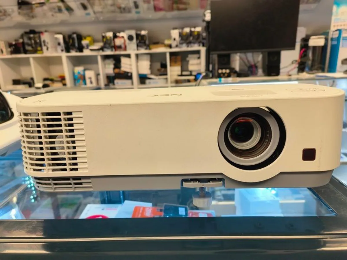NEC ME301X 3000 Lumens 2X HDMI VGA XGA Office Home 3LCD Projector (Lamp Hours: 835) - Image 4