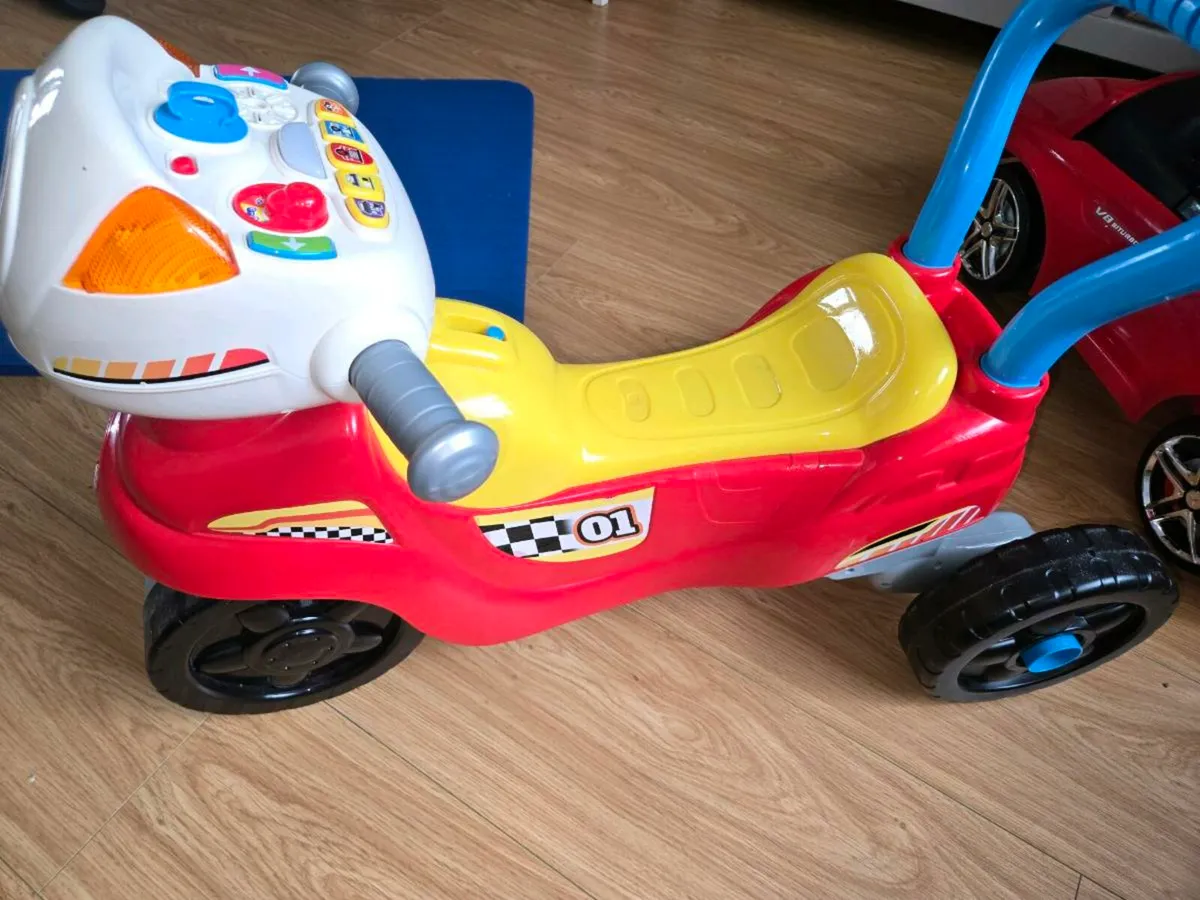 VTech 3-in-1 Ride with Me  Interactive Toy - Image 2