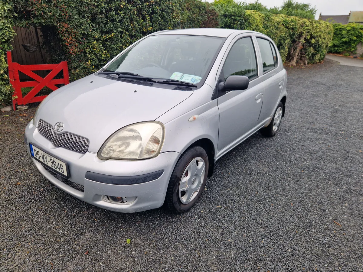 Toyota Yaris Luna 2005 - Image 2