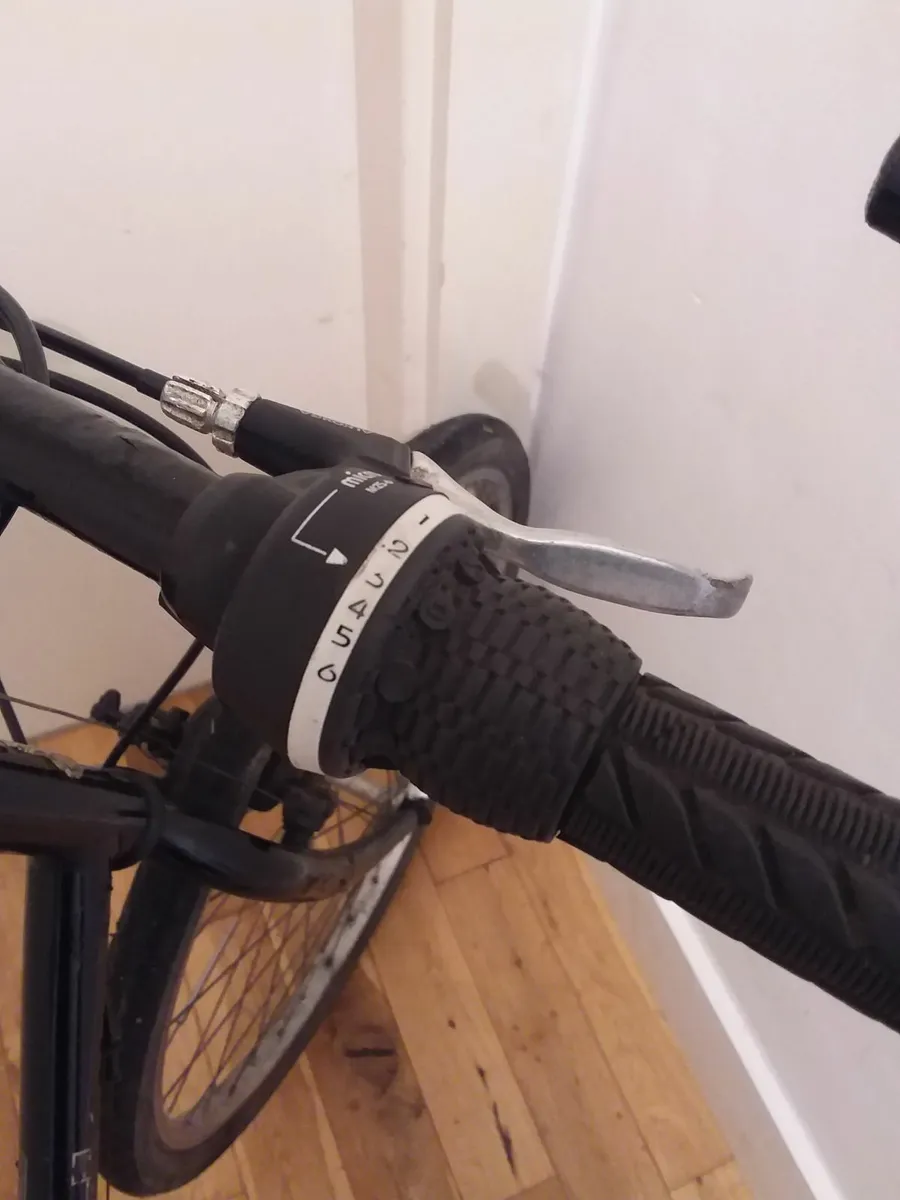 RALEIGH 12 SPEED BIKE .. - Image 3