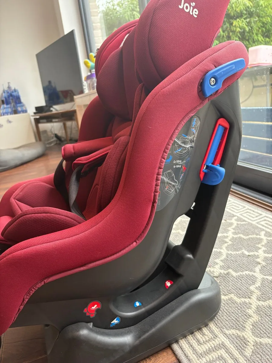 Joie Car Seat - Image 3