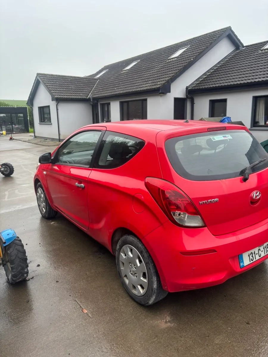 Hyundai i20 - Image 4