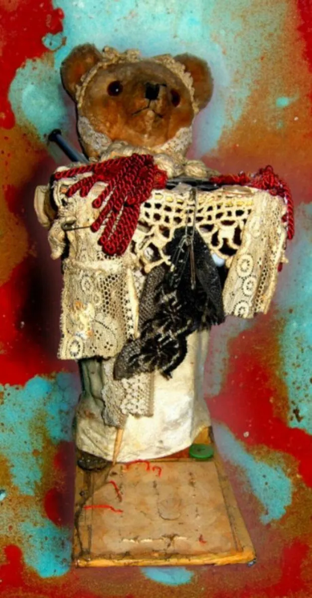 Vintage Merchants 'Peddlar Bear' - Image 2
