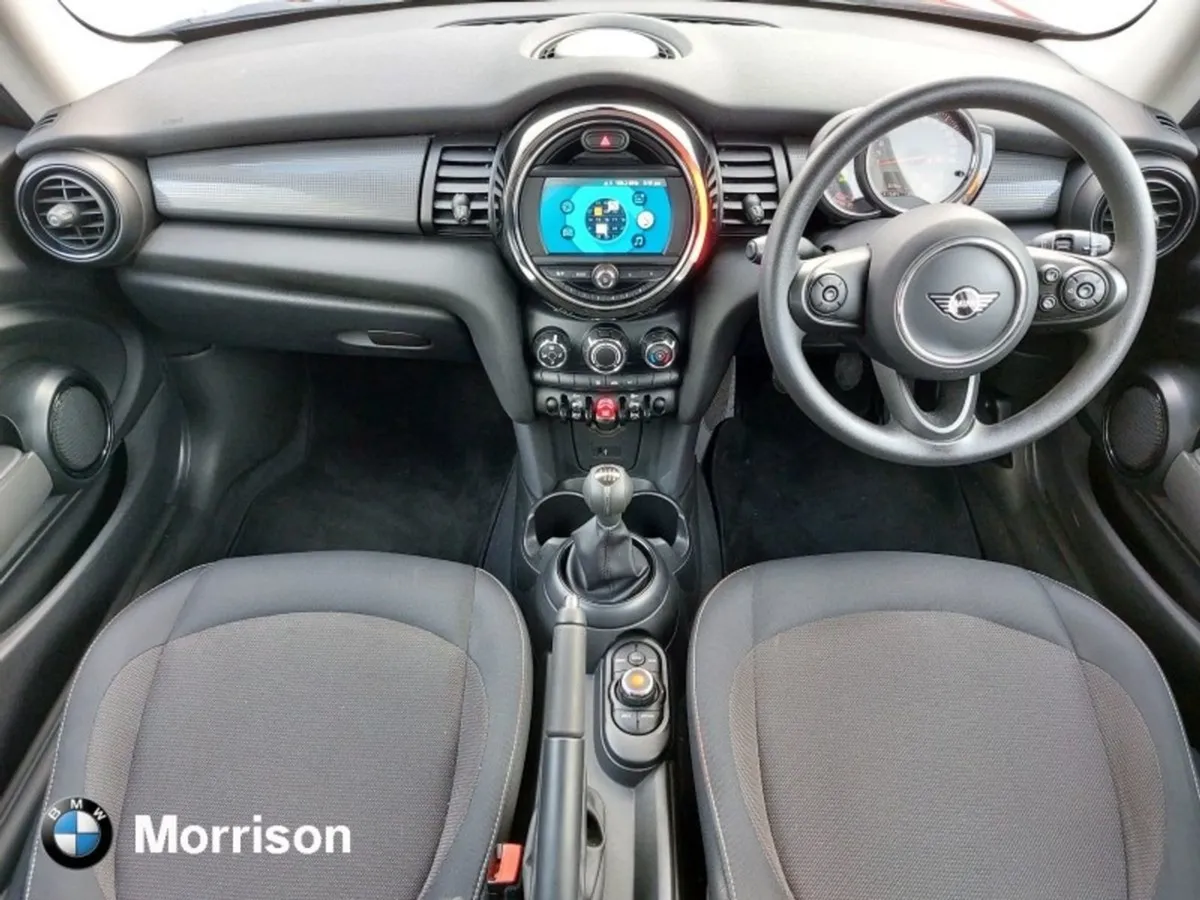 MINI One ONE 3-door Hatch Classic LCI - Image 2