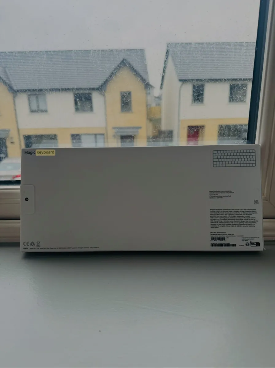 Apple keyboard - Image 2