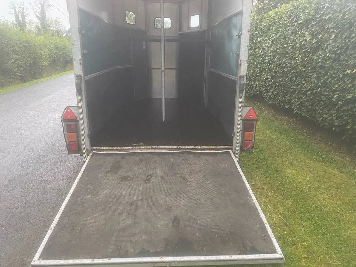 510 ifor Williams horse box - Image 2
