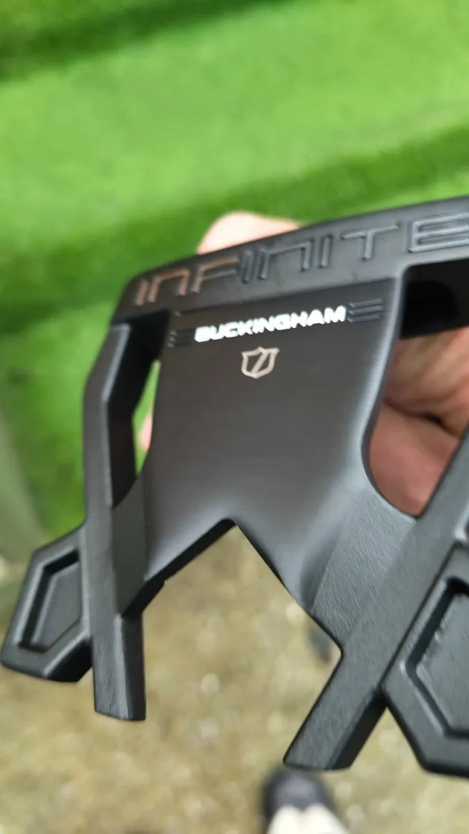 2 left hand putters - Image 1
