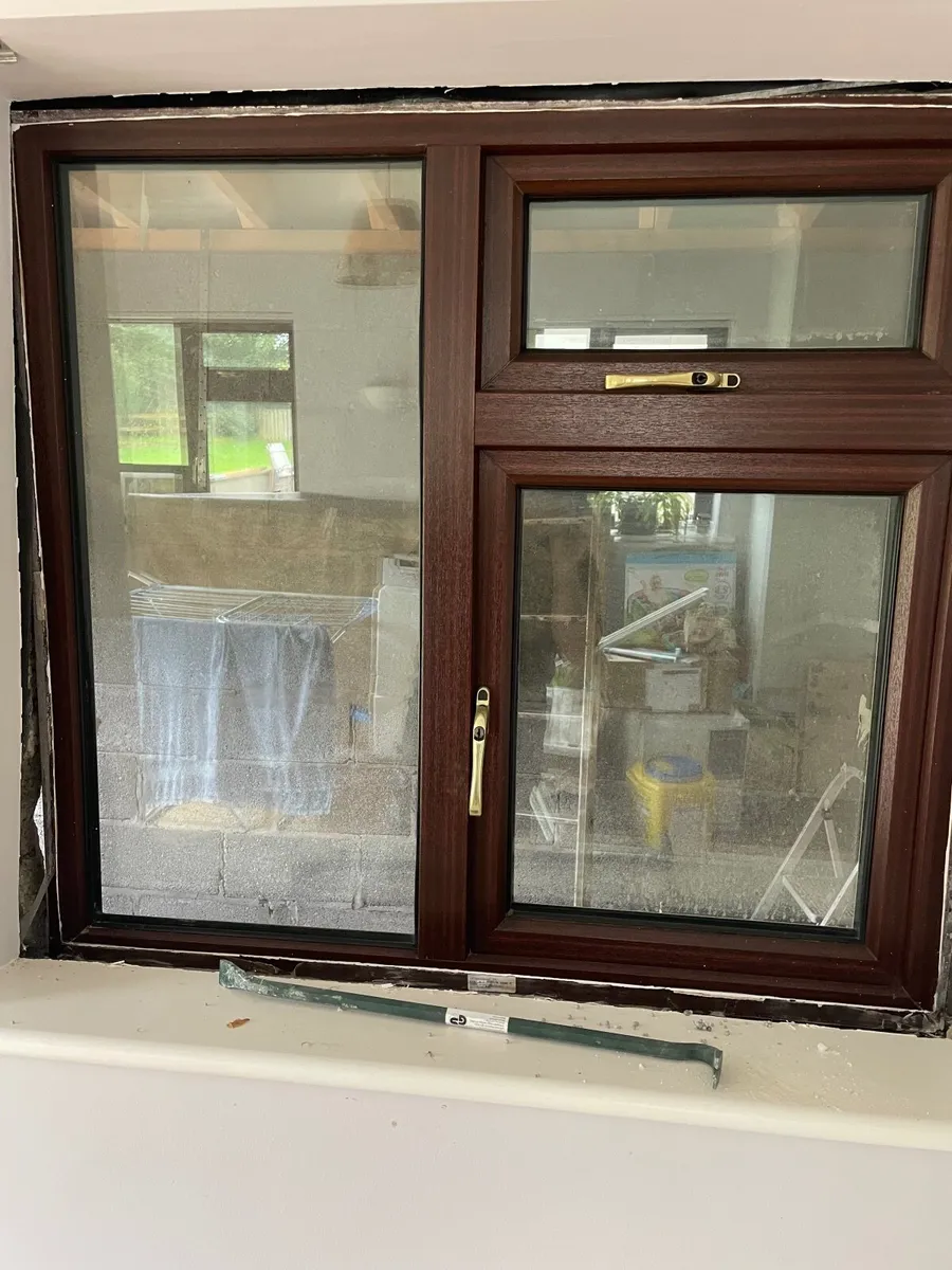 Windows  pvc rosewood like new x 2 - Image 1