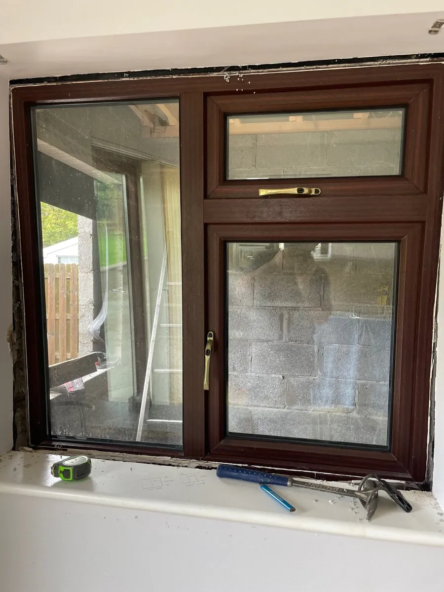 Windows  pvc rosewood like new x 2 - Image 2