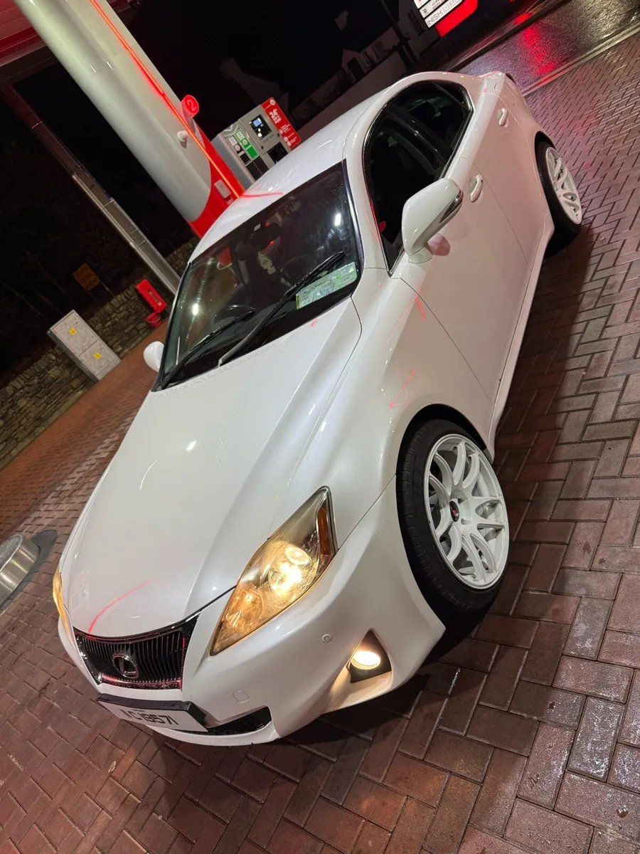 2011 pearl white is250 - Image 4
