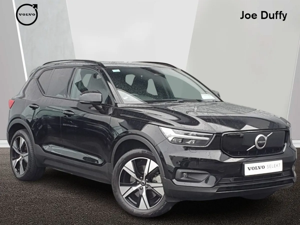 Volvo XC40 BEV 231hp Plus - Image 1