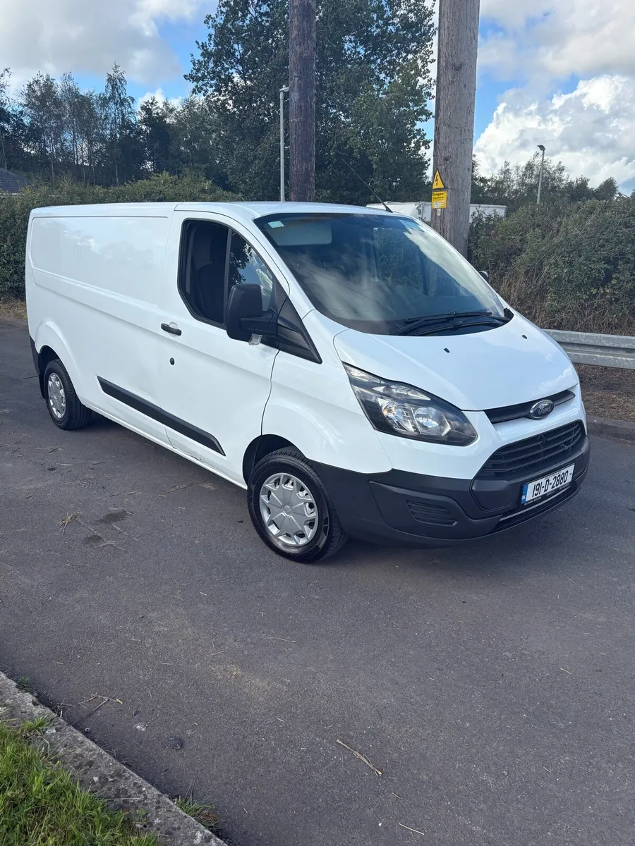 2019 ford transit custom LWB Tax4/26 Doe4/26 - Image 1
