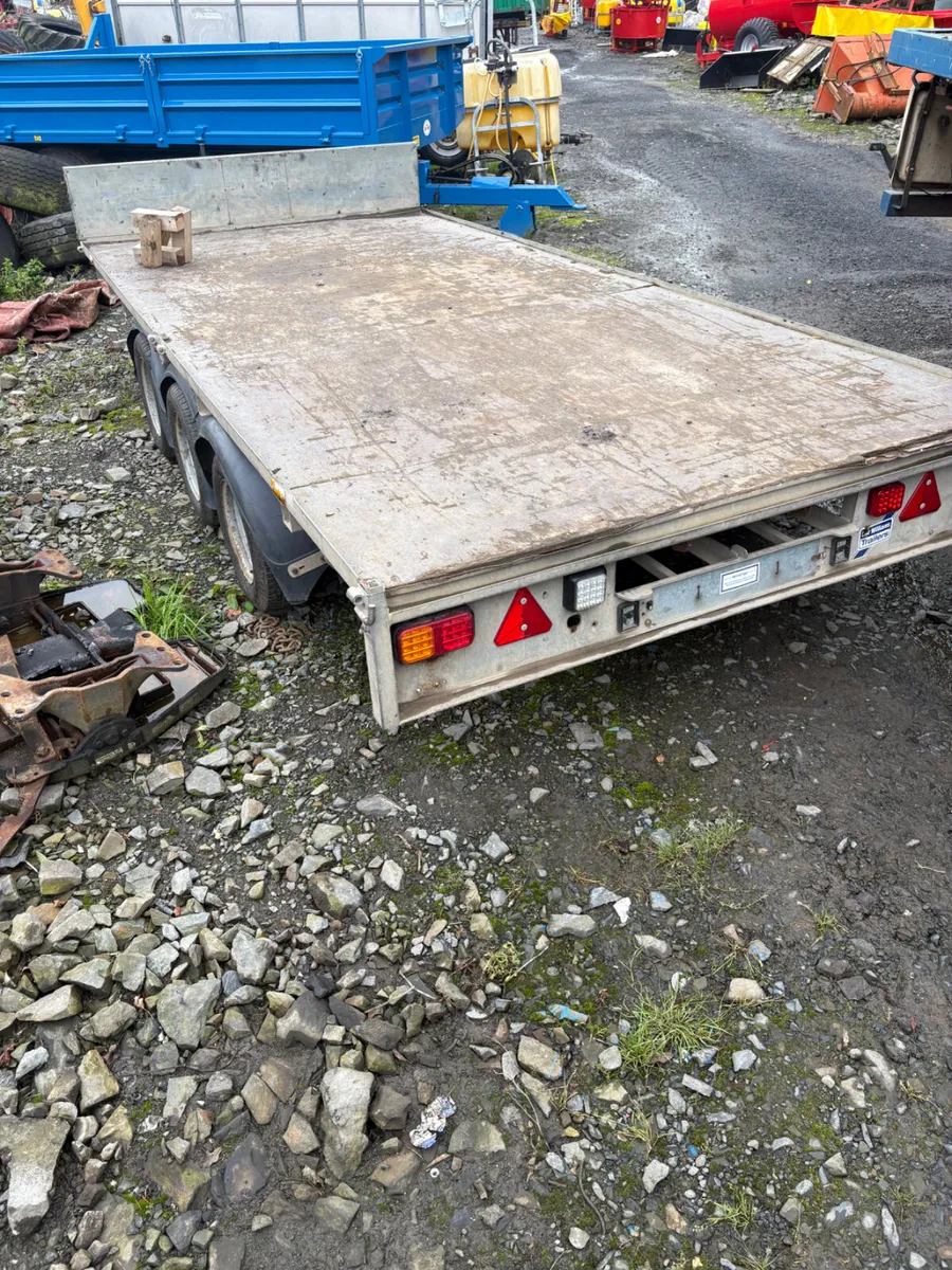 Ifor Williams 14ft tri axle flat bed trailer - Image 2