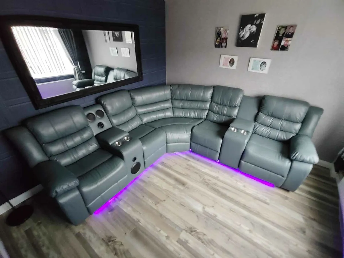 New Vegas Grey Leather Electric Corner Sofa - Image 2