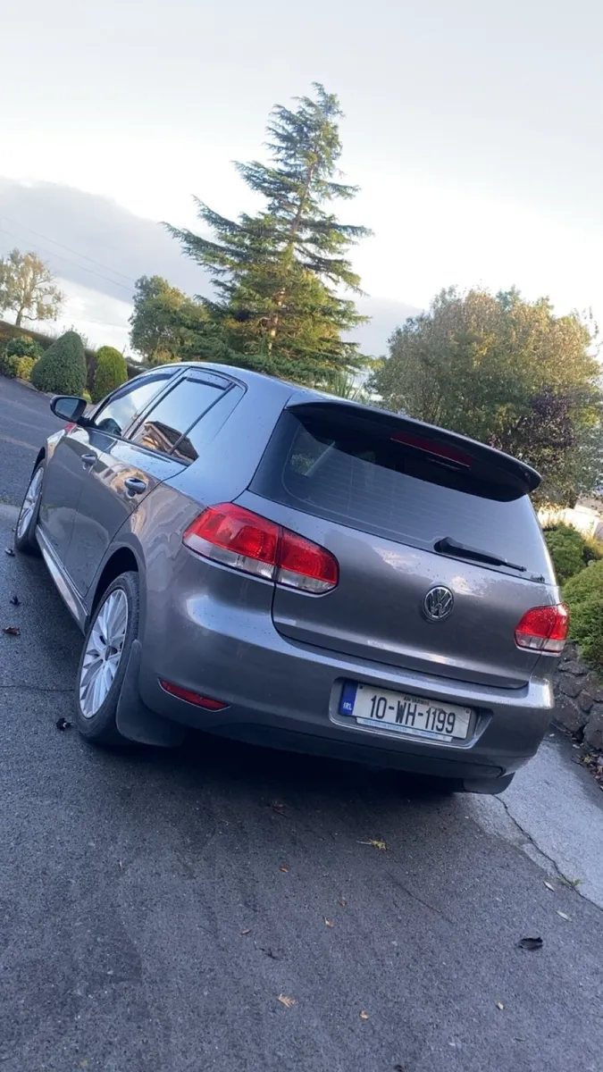 2010 VW Golf - Image 2