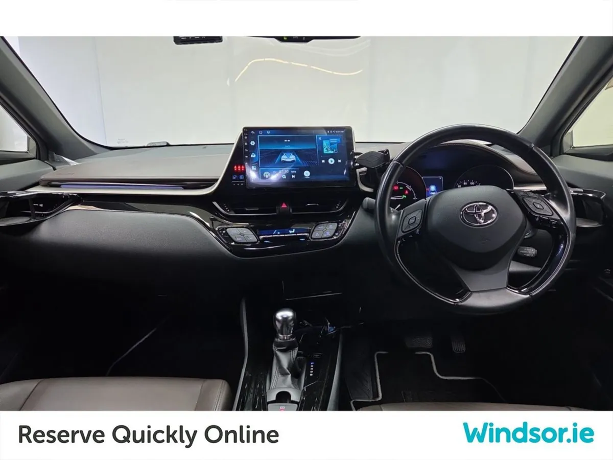 Toyota C-HR Hybrid G LED Top Spec - Image 4