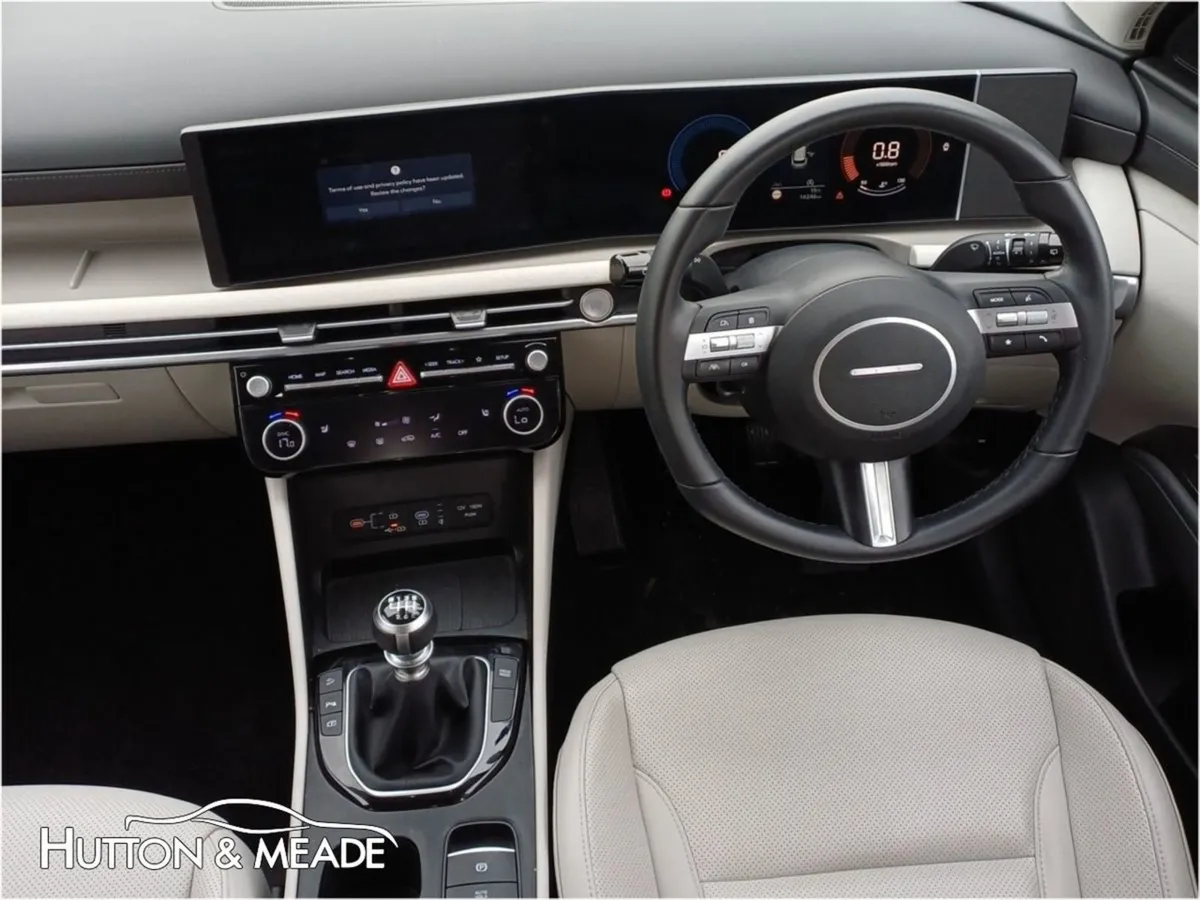 Hyundai Tucson Executive 1.6 Diesel 5dr - Image 4