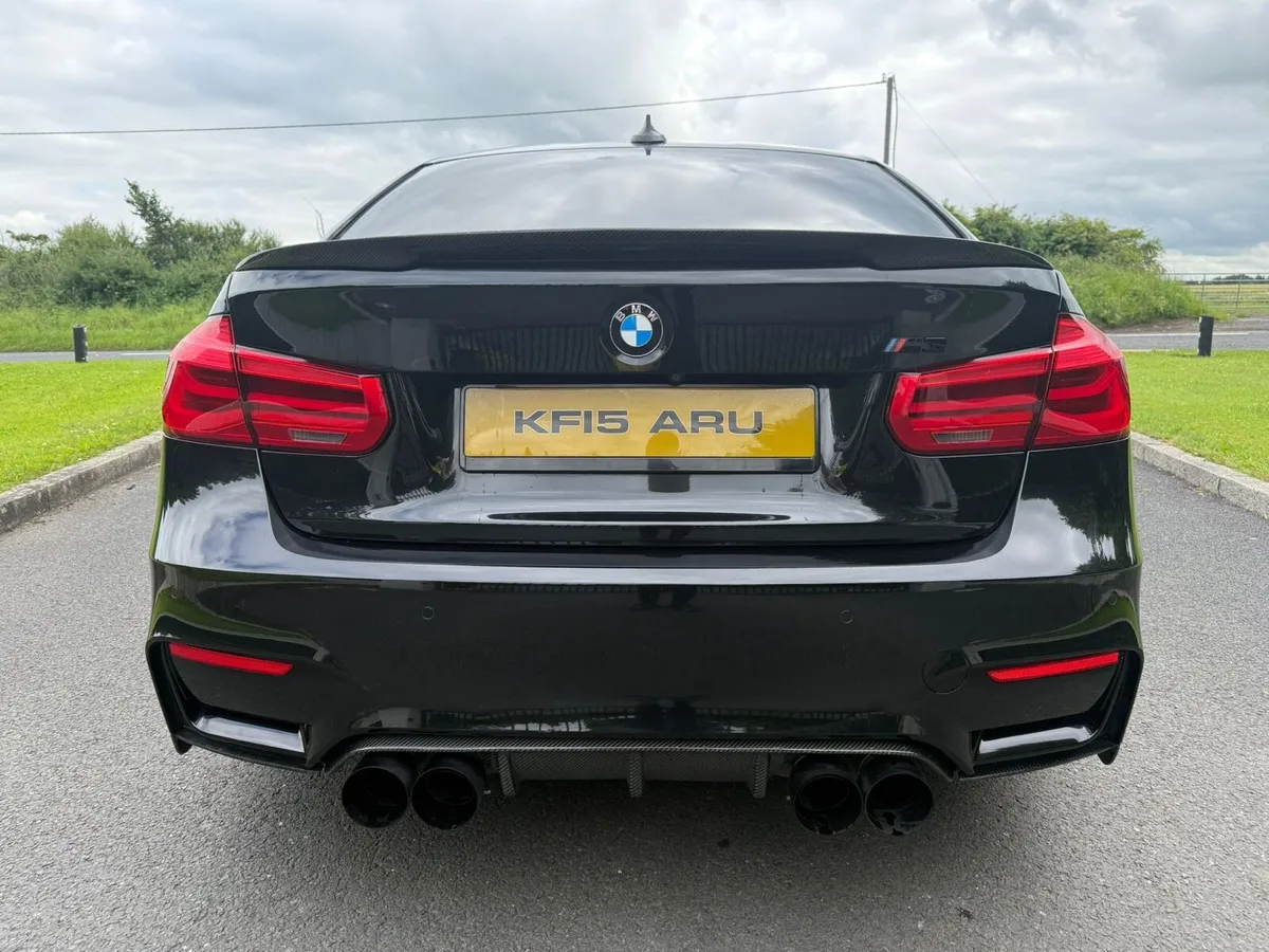 BMW M3 - Image 3