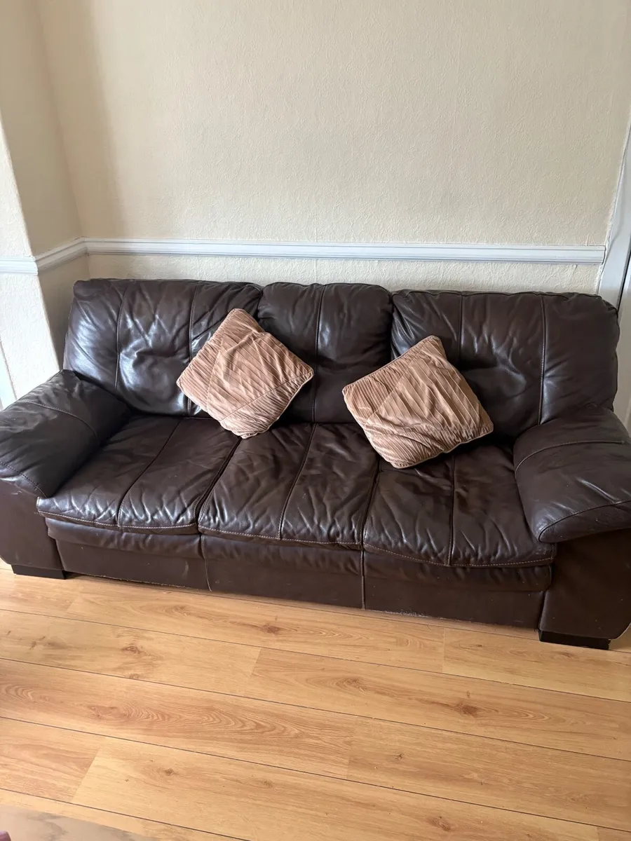 Leather sofa - Image 1