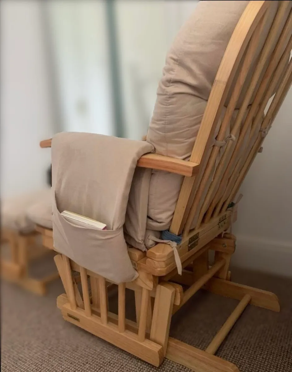Glinder rocking nursing recliner chair - Image 1