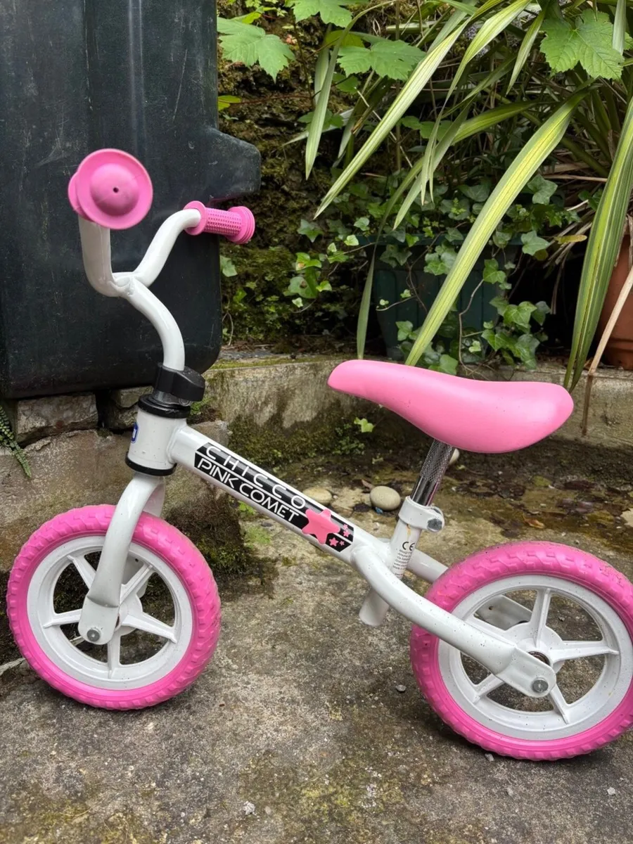 Kids balance bike