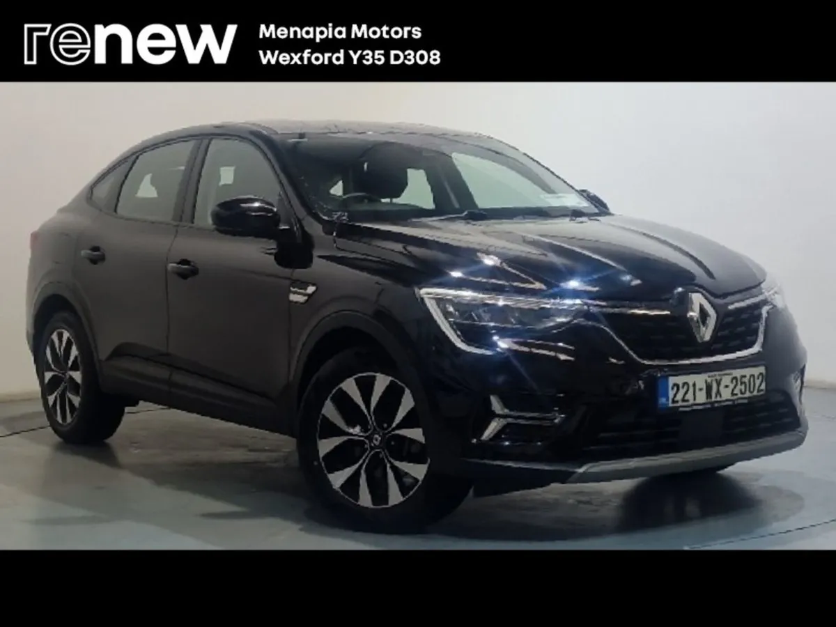 Renault Arkana Iconic E-tech Hybrid 145 Auto - Image 1