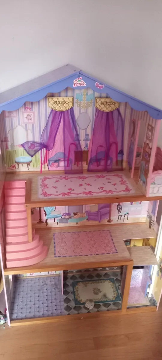 Dolls house - Image 2