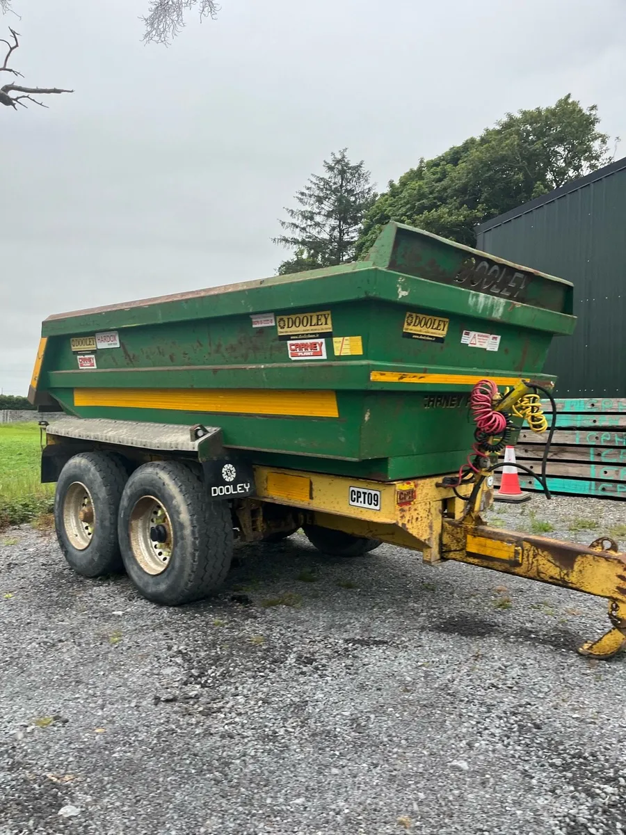 Dump trailer - Image 1