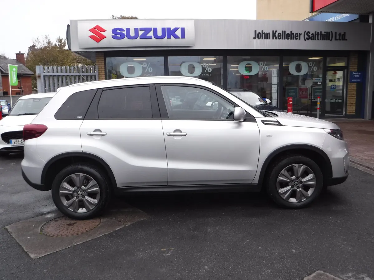 Suzuki Vitara SZT 7yr Warranty - Image 1