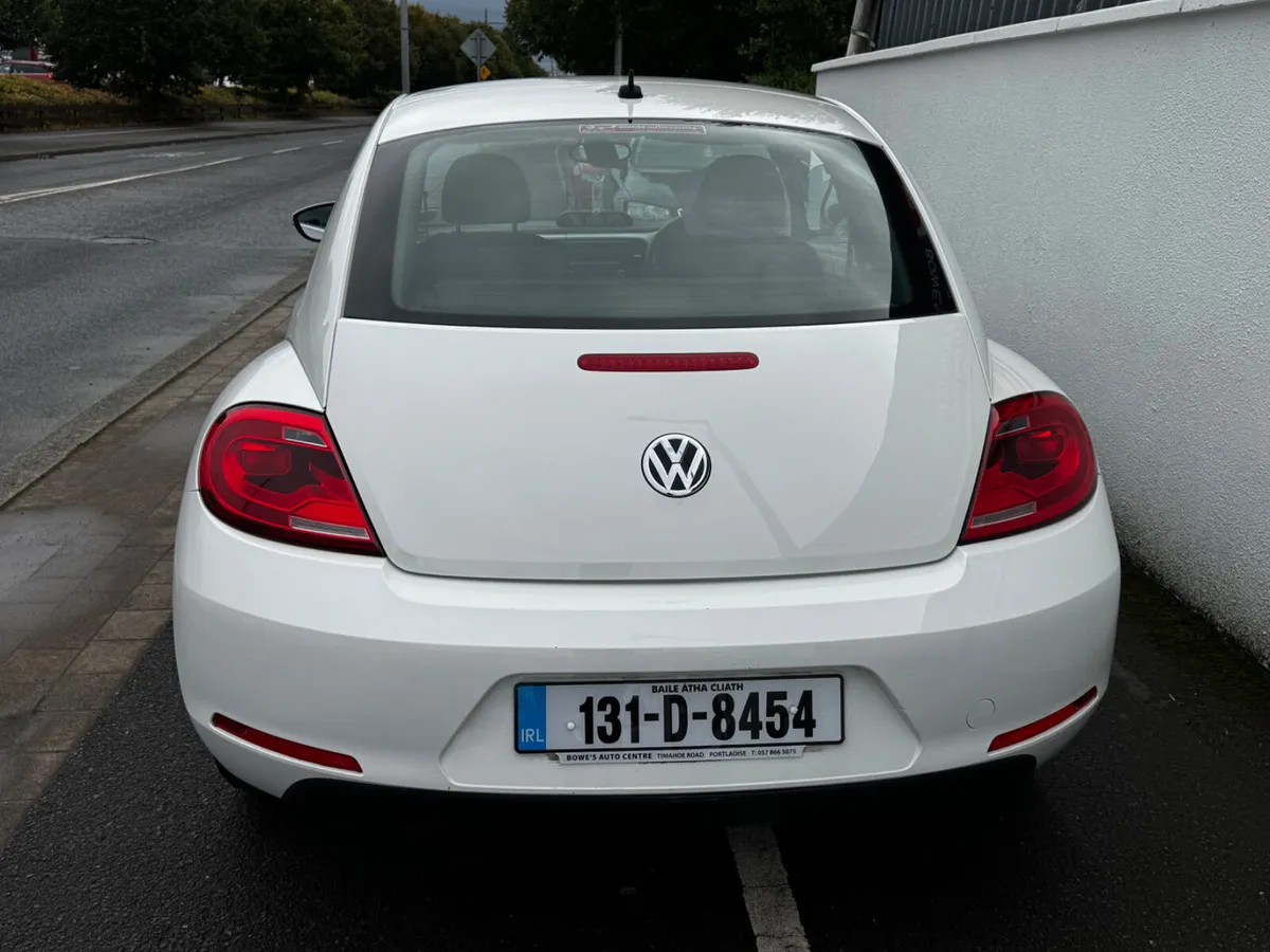 Volkswagen Beetle 2013 low km 1.6 tdi - Image 4