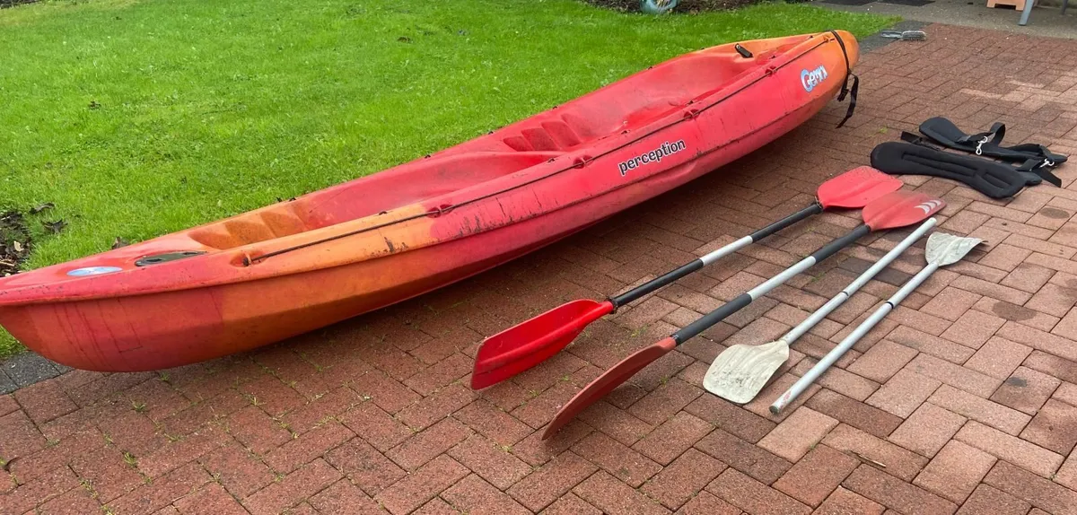 Sit-on-top canoe, seats 2/3, paddles & lifejackets - Image 1