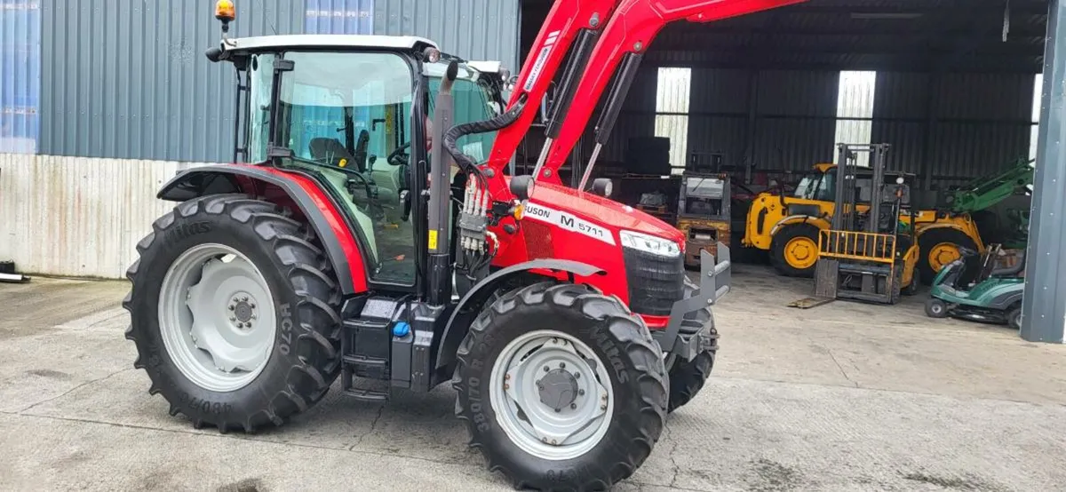 Tractor - Image 2