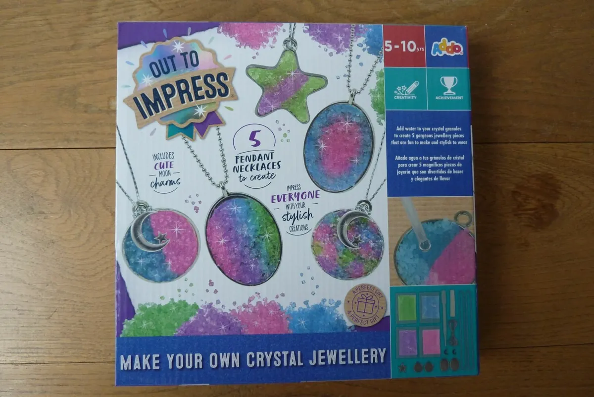 Make your own jewellery kit