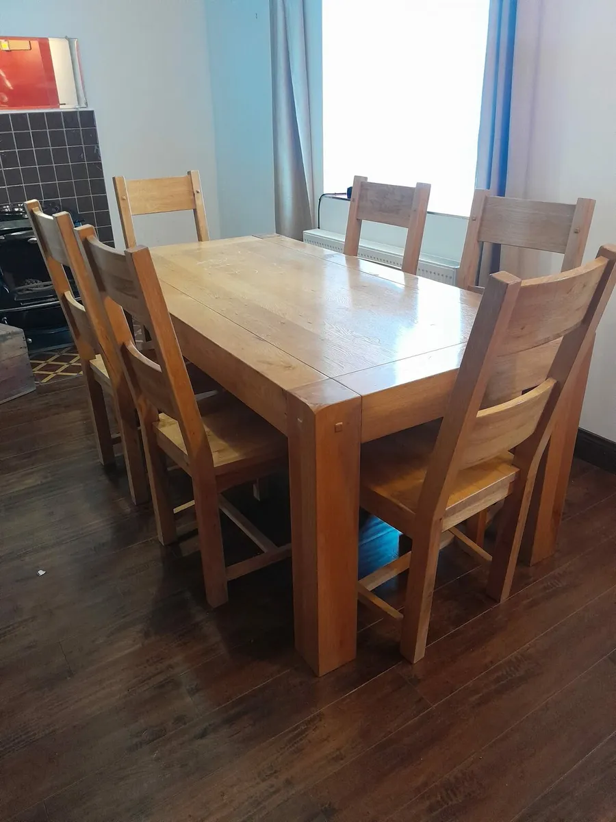 Solid Oak Table and 6 Chairs - Image 1