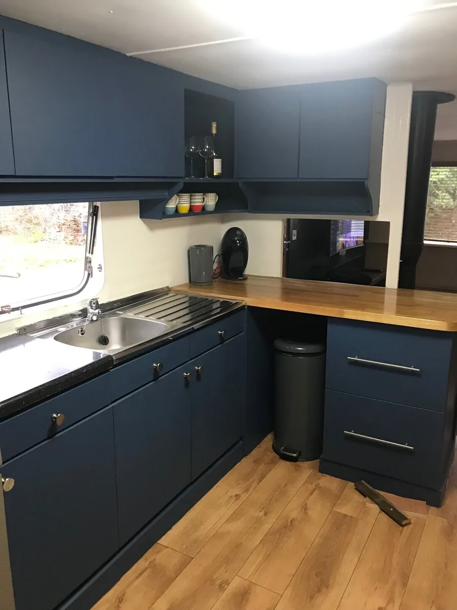 Two Bed Mobile Home To Let - Image 3