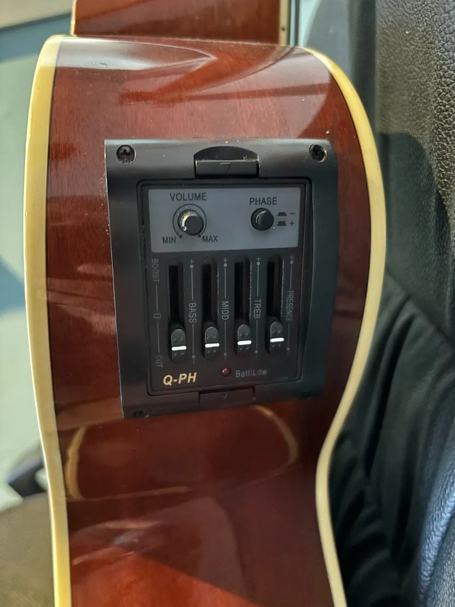 5string bass guitar - Image 4