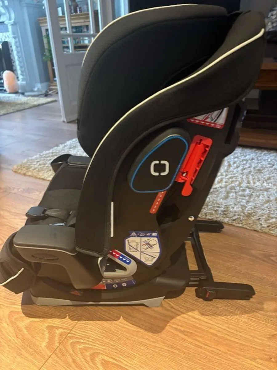 car - Image 2